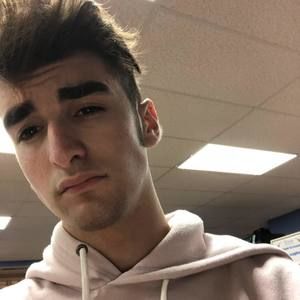 Meet your Posher, Jonathan